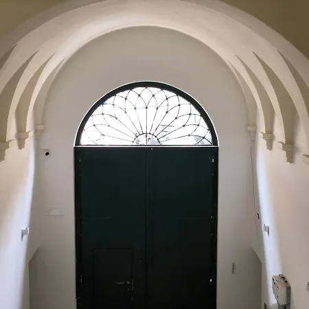 Lägenhet Carlo V - Con Piscina E Giardino Privati Lecce