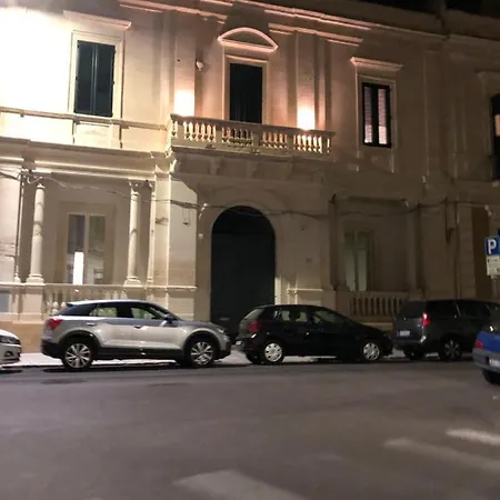 Carlo V - Con Piscina E Giardino Privati Lägenhet