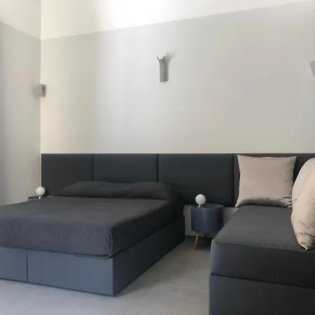 Carlo V - Con Piscina E Giardino Privati *