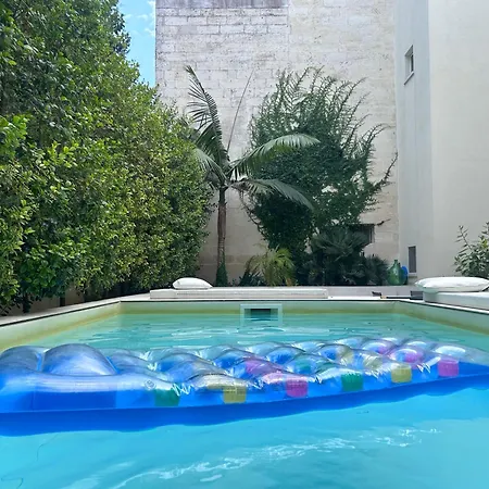 Carlo V - Con Piscina E Giardino Privati ليتشي