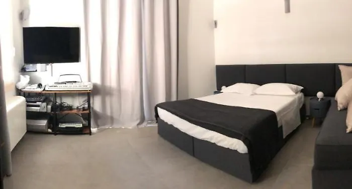 Carlo V - Con Piscina E Giardino Privati * Λέτσε