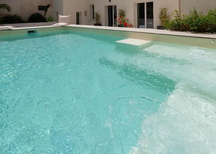 Carlo V - Con Piscina E Giardino Privati דירה לצ'ה