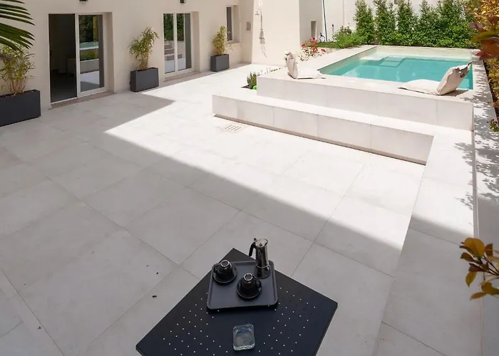 Διαμέρισμα Carlo V - Con Piscina E Giardino Privati *