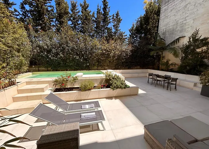 Carlo V - Con Piscina E Giardino Privati *