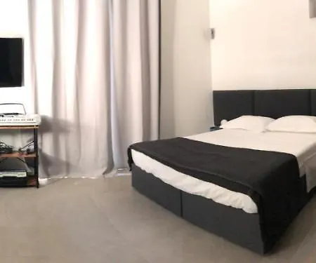 Carlo V - Con Piscina E Giardino Privati * Lecce