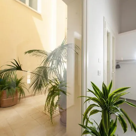 Carlo V - Con Piscina E Giardino Privati Διαμέρισμα Λέτσε