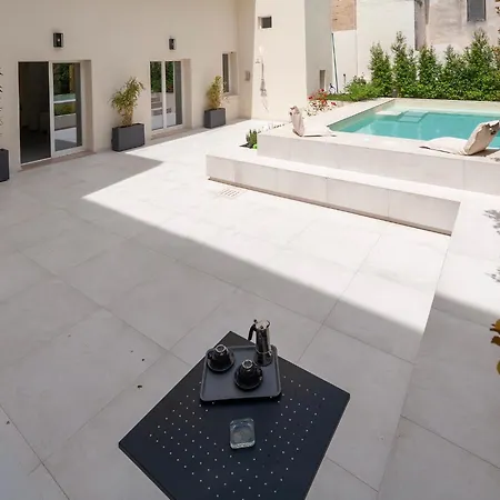 Daire Carlo V - Con Piscina E Giardino Privati *