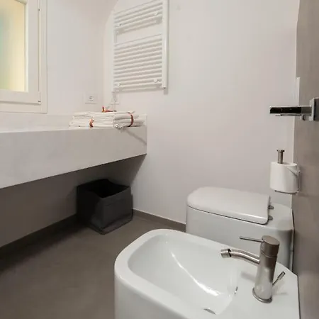 Carlo V - Con Piscina E Giardino Privati *